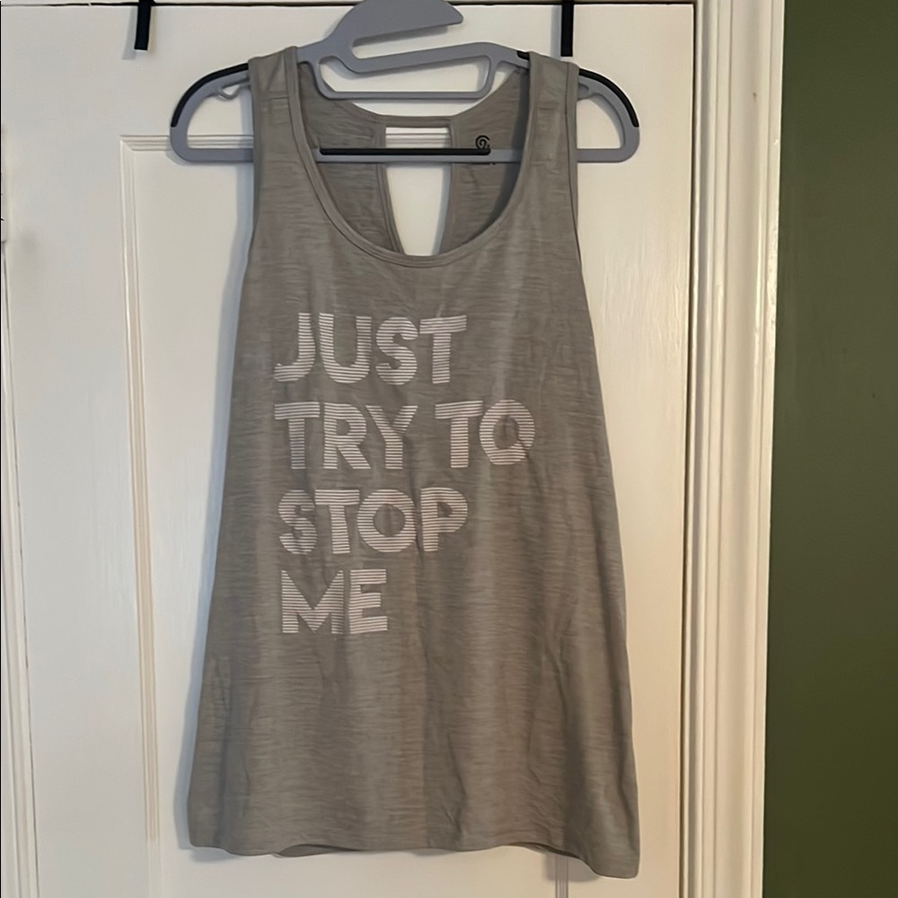 C9 by Champion Gray Sleeveless Activewear Top with Motivational Print
